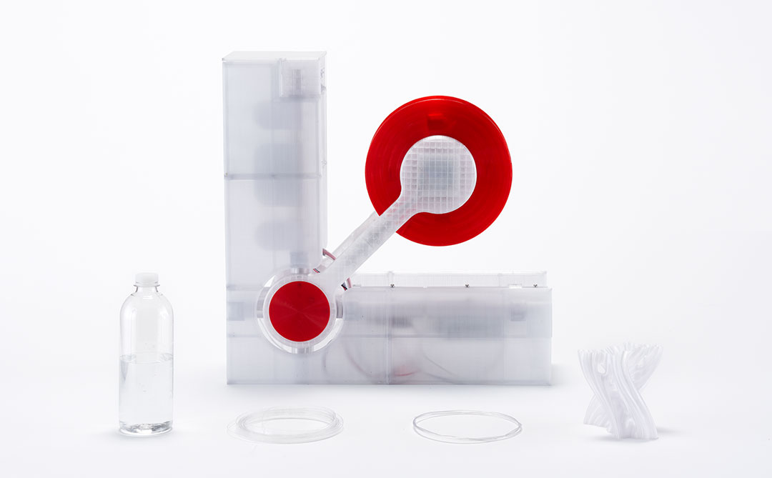 Polyformer transforma garrafas PET em filamentos para impressoras 3D